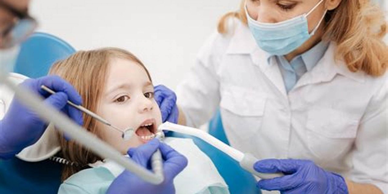 Çocuklarda Diş Çürüğü: Nedenleri ve Önlemler