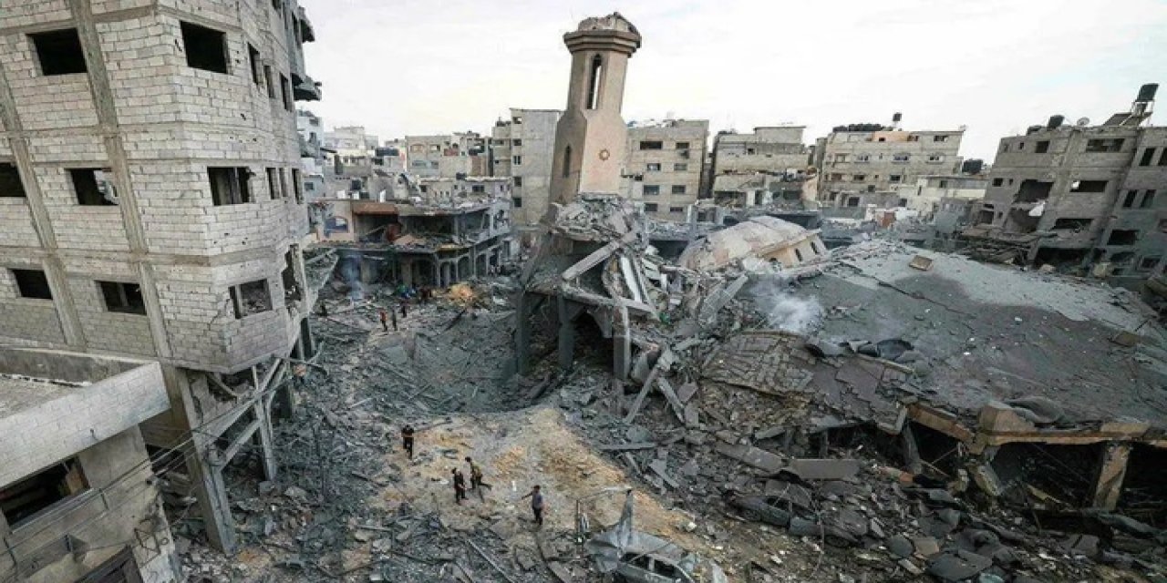 Siyonist Rejim Gazze'de 447 Camiyi Yıktı