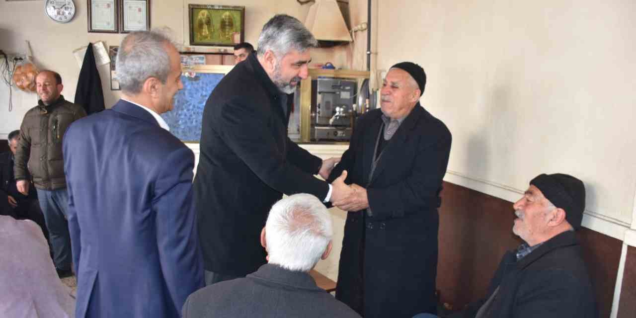 HÜDA PAR Bitlis Belediye Başkan adayı Karakaya'nın esnaf ziyaretleri devam ediyor