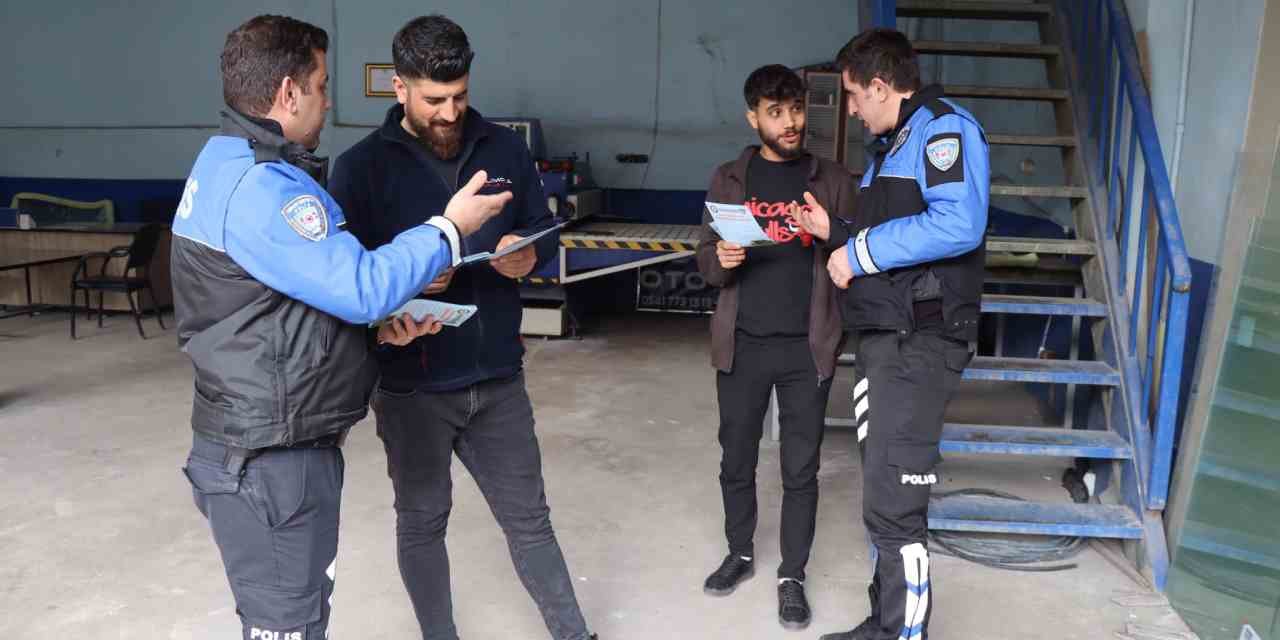 Bitlis Emniyet Müdürlüğü'nden Bilinçlendirme Kampanyası