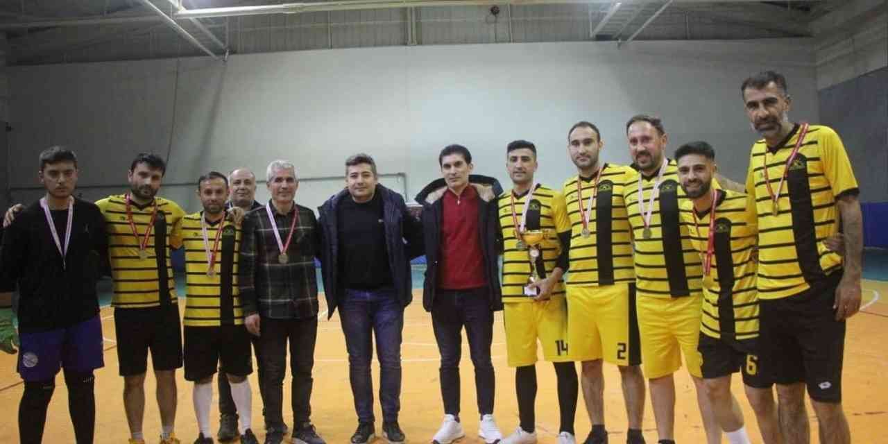 Hizan'da Futsal Turnuvası Heyecanı