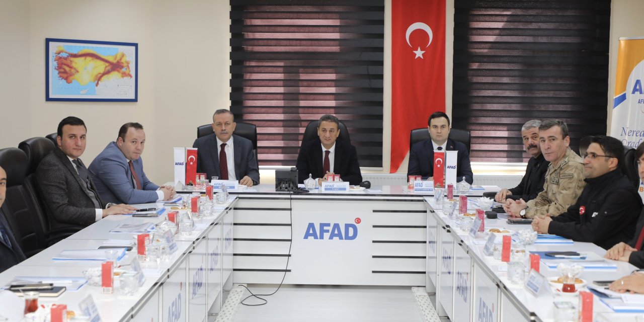 Vali Karaömeroğlu Başkanlığında Kış Tedbirleri Toplantısı Yapıldı
